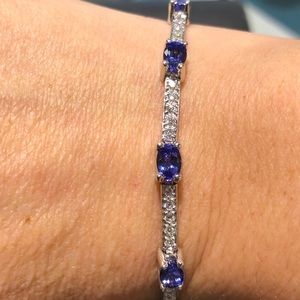 14k 7” Diamond and Tanzanite tennis bracelet